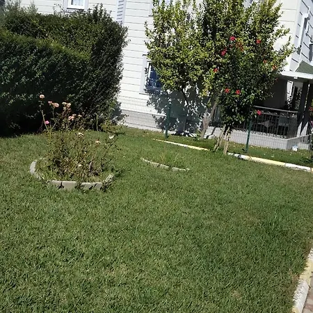 Villalemoon Βίλα